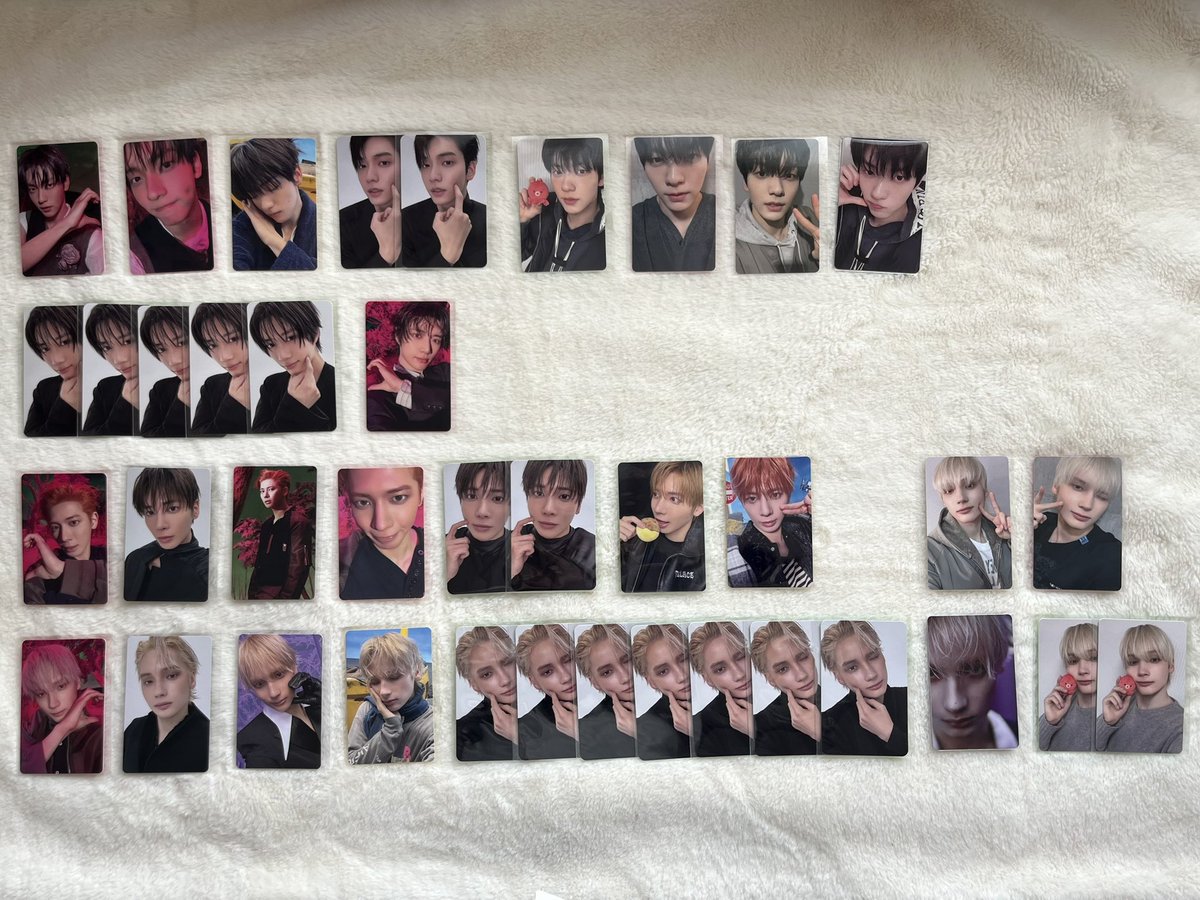 _yeon913's tweet photo. txt トレカ 交換 シリアル 買取

譲 : 画像（リプ欄にもあります）

求 : 未所持ヨンジュン or 買取

モアコン福岡1日目、大阪ミーグリでの手渡し希望です՞ᴗ͈  ̫ ᴗ͈՞
お気軽にお声掛けください♪

 #txt交換 https://t.co/FPbHFWPfao