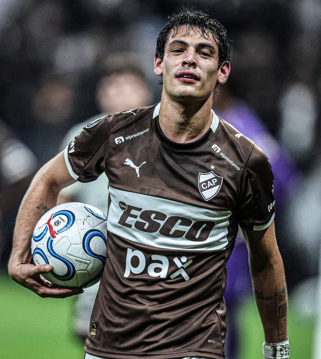 AtaqueFutbolero's tweet photo. 🏆🇦🇷 PLATENSE LE GANÓ A CORINTHIANS EN BRASIL Y CLASIFICÓ A 8VOS DE LIBERTADORES.

Y en su PRIMERA participación. 

Histórico. 🚬 https://t.co/77MnAFe1FX