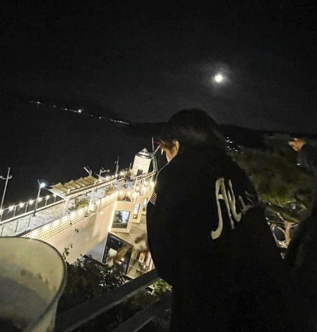 loserforjakey's tweet photo. ( ܸ. .)♡ https://t.co/oA7vL8E3Gj