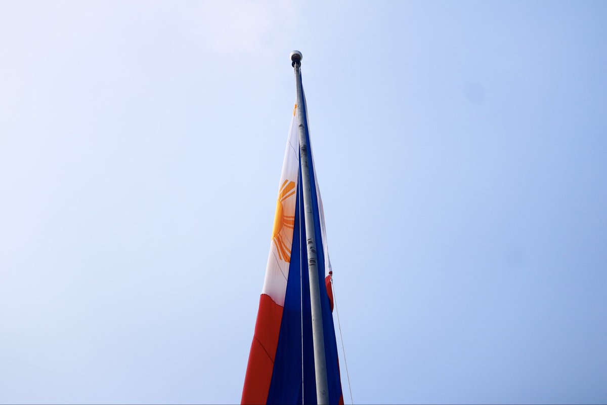 inquirerdotnet's tweet photo. LOOK: National Historical Commission of the Philippines, together with the City Government of Imus, holds its flag-raising ceremony on May 28, in celebration of the 128th anniversary of the Battle of the Alapan and National Flag Day.

Present at the event are Imus City Mayor Alex Advincula, Secretary Jonvic Remulla, Department of the Interior and Local Government, and Senator JV Ejercito. | via Kevin Ortiz #INQVolunteer
