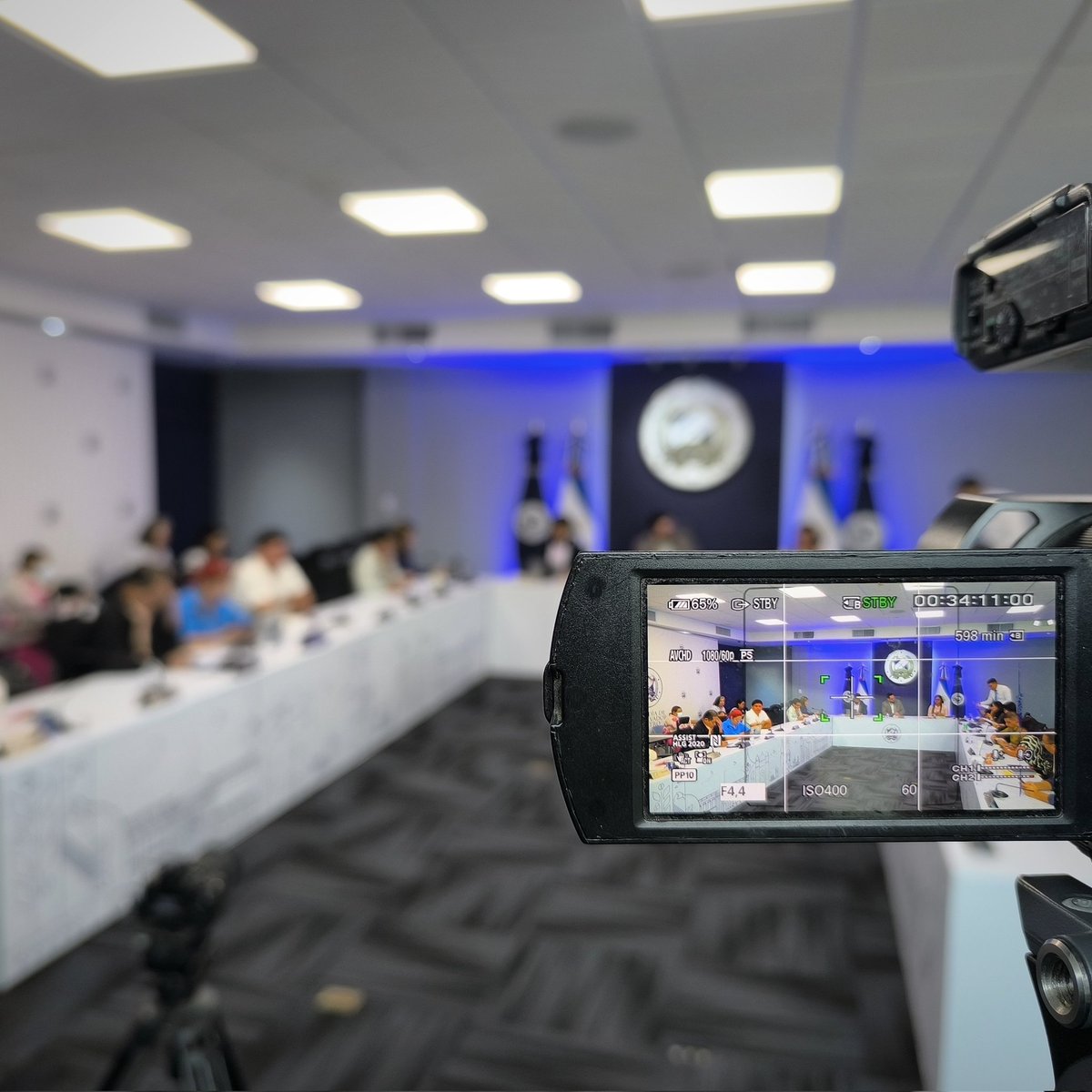 Simón Paz tweet media