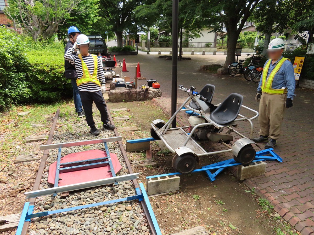samukawa_rail's tweet photo. 先日、一之宮公園の廃線跡のレールを使用し、レールカートの走行試験を行いました！　課題点を洗い出し、今後のイベントで活用できればと考えています。
 #寒川町鉄道保存会 https://t.co/CJvdxkYh3g
