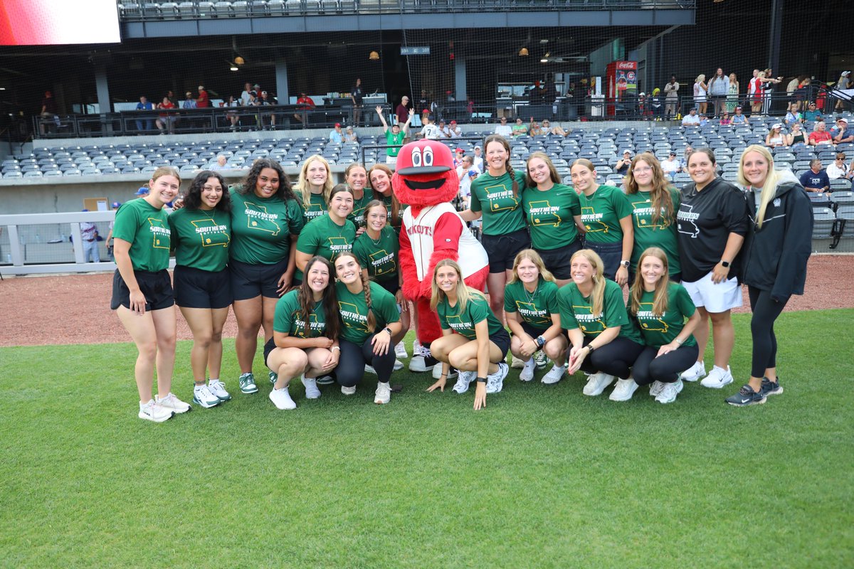 MSSUSoftball's tweet photo. Thanks for having us out, @ChattLookouts!! 🏟️⚾️

Carsen Tinkler was honored to throw out the ceremonial first pitch. https://t.co/Ykk7rhSoAz