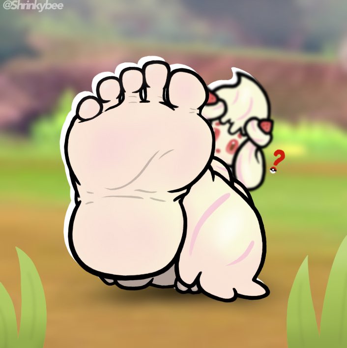 Shrinkybee's tweet photo. A sweet vanilla cream Alcremie, done for @PANettou 🍦🍓 https://t.co/5JuyCNzZ9n