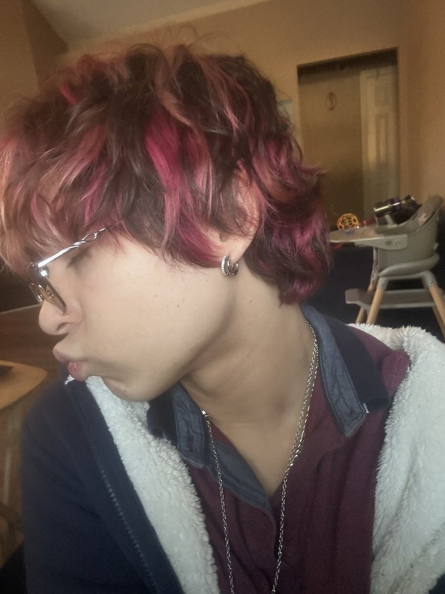 evanmclovinn's tweet photo. ok I’m over da dye https://t.co/UyWDrUNL69