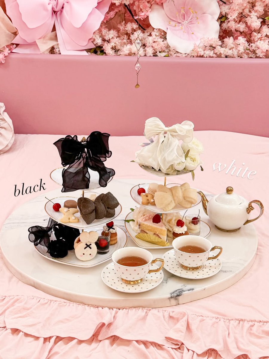 oshicoco_media's tweet photo. Kitty Sweets (大阪)

推し色で染まって ✧ ˖˚˳⊹ alt https://t.co/7XO4WGHrBk