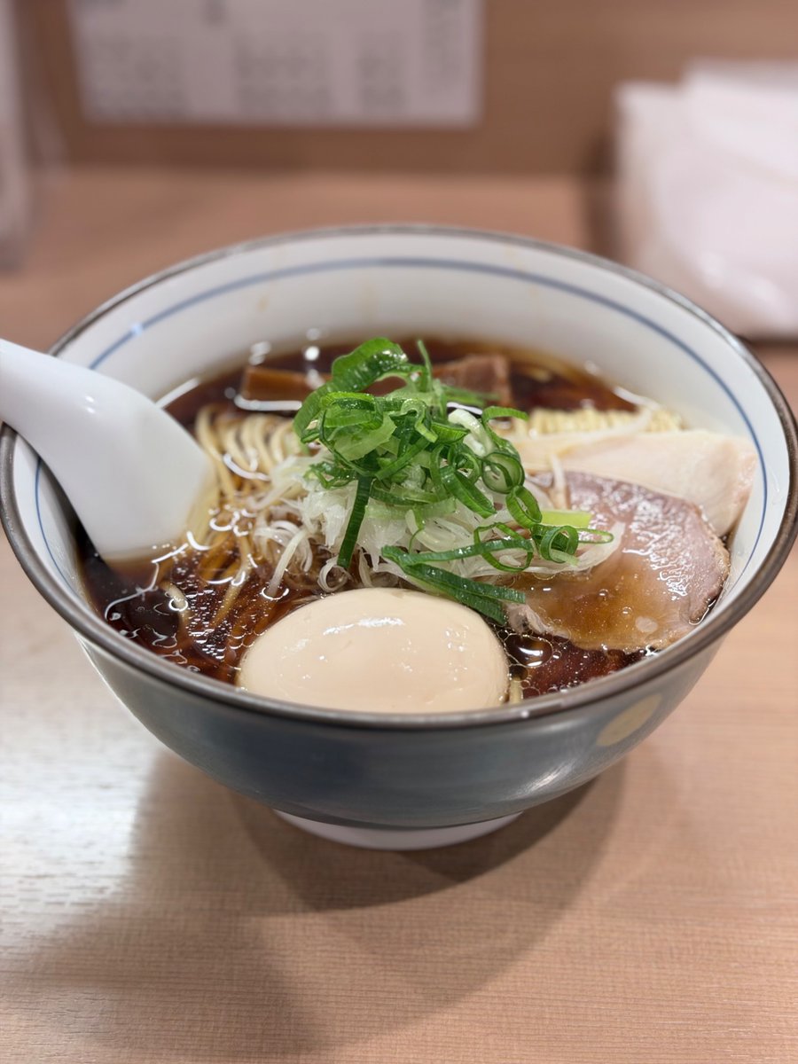 青赤主任 tweet media