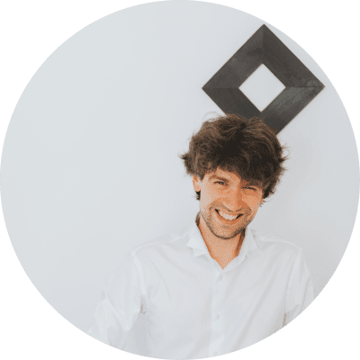 catboyautist's tweet photo. >Be Michele Spagnuolo
>36 y/o Italian, made $20M in crypto
>Cushy Software Engineer job at Google
>Have non-public information about a market that other Google employees also have
>Buy 1M shares of "D4VID" being the most searched person on google in 2025 for pennies on Poly
>Literally every single sharp thinks you're an insider due to you winning multiple Google AI model bets in the past
>Win $1.2M (5% of your Net Worth) insider trading on this bet
>Tries to withdraw fiat like a retard months later 
>Flagged by Payment processor company
>Finally caught by the Feds
>Career at Google ruined, money gone, going to jail for years

I wouldn't wish this level of greed on my worst enemy