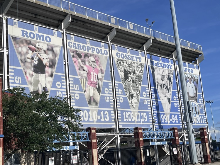 GalvaCUSD224's tweet photo. We're live from O'Brien Field at Eastern Illinois University for the IHSA State Track Championships. Ben is ready to compete. Wish him luck! https://t.co/FShbxdUlYK