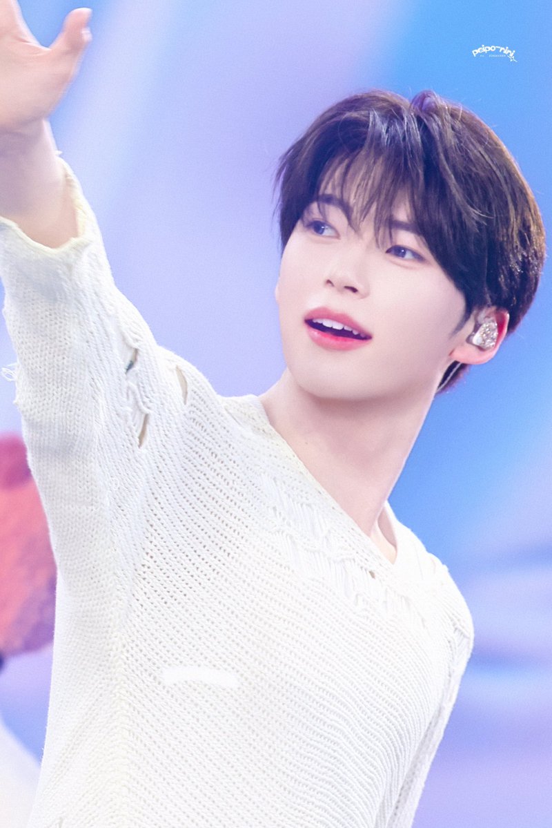 깨눈이 tweet media