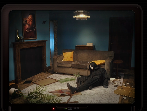 Someone Running Into A Roon @DiscussingFilm run out of the room but hit the door on your way out ...