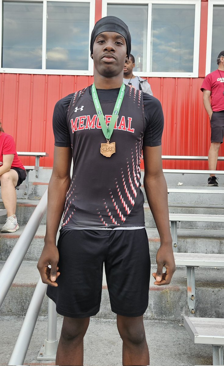 CMRedDevils's tweet photo. Congratulations to Jalen McQueen Hall for advancing to the Long Jump Final and placing 7th in the Regional today! He will continue competing in the Regional Finals this Friday at Austintown Fitch with the 110m Hurdles and the 4x200m Relay.
#GoRedDevils👟👟👟 https://t.co/eAPOBVTxUS