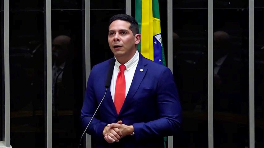 vlogsaobento's tweet photo. 🚨ATENÇÃO | Paulo Marinho Jr. (PL) foi o único deputado maranhense contra a PEC do fim da escala 6x1. https://t.co/WmxUWrXmBi