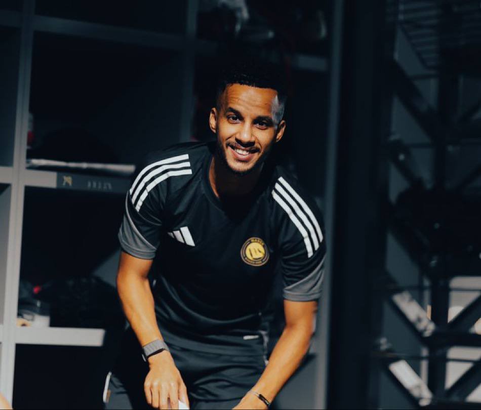 كبير آسيا وبطل الدوري الاستثنائي العالمي 🏆 tweet media