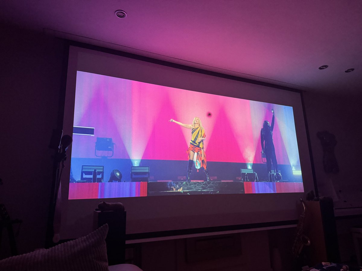 NeetNeilson's tweet photo. @kylieminogue how do you manage to run about in those heels for hours night after night?? How? https://t.co/ZBfFBPc8e7