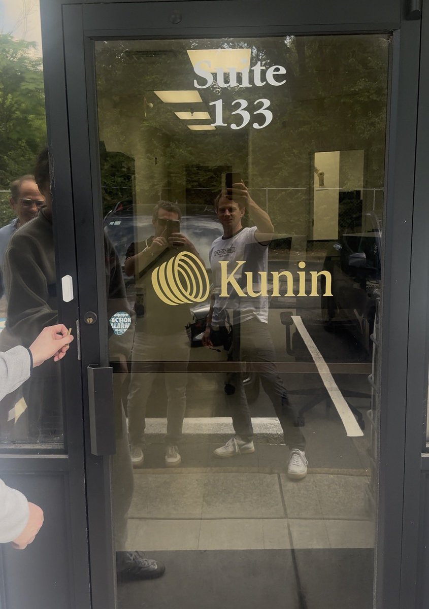 camdoody's tweet photo. Visited Brickyard #47 @KuninTechIX in their new office. Extracting rare earth metals from mining waste streams via chemistry &amp; nanofiber! 🇺🇸⛏️🧪 https://t.co/HzgEbbR4Ku