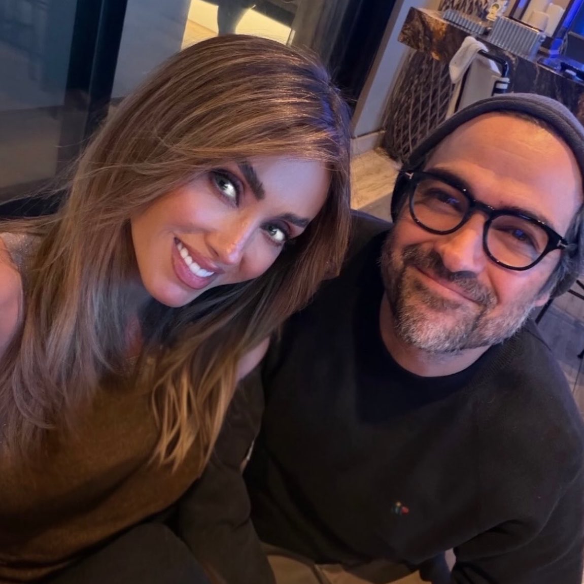 speakanahi's tweet photo. anos vivendo de manips e edições, e 2026 já entregou todos esses mimos 😭😭😭😭 https://t.co/OFfTbbqtTe