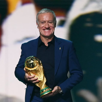 The Extreme Football Enthusiast tweet media