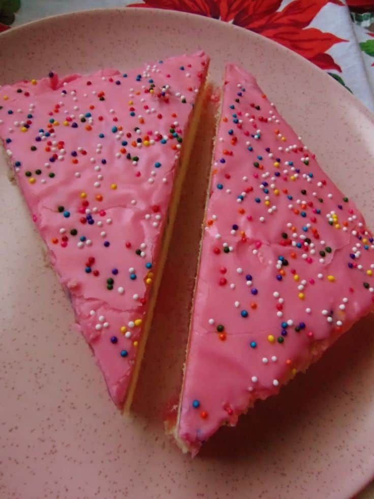 CHEFSANNIE's tweet photo. If you want a “Dot cake” come to AtoZ and have an authentic Pan Dulce! Made by someone with authentic Spanish blood. Also serving with auga fresca and Woo made tostadas 🤍 Much love https://t.co/ZXPBXViZ9R