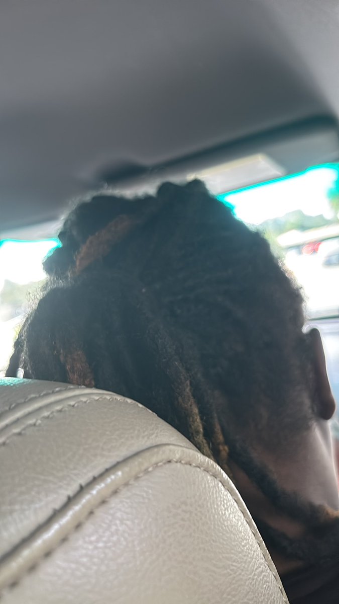 _NaturalLadii's tweet photo. Nae pony tail irritates me “ up high in the middle” like she wearing the humps with the pony tail , like girrrrllll fix it 🙄🤣🤣🤣🤣🤣🤣🤭 https://t.co/F9kBnH8twm