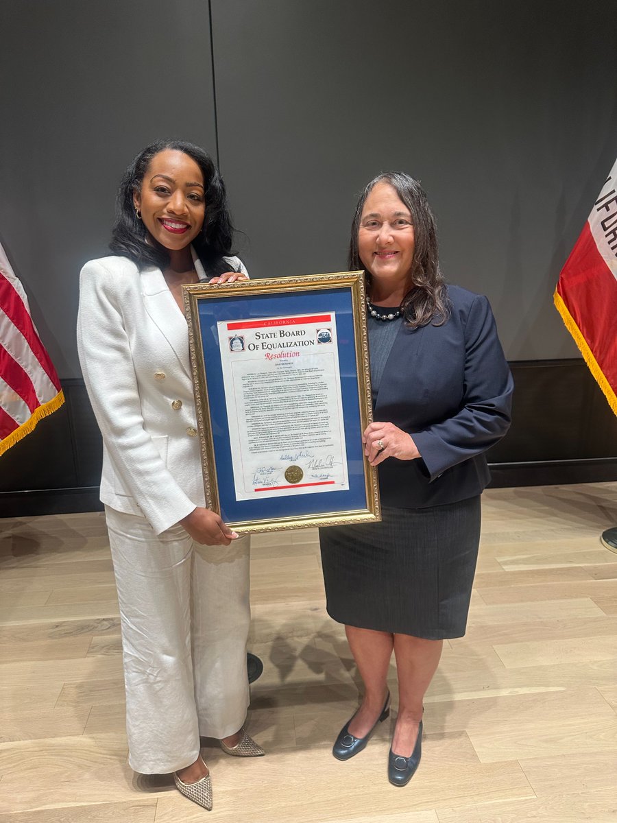 CAController's tweet photo. Controller Cohen remarks at the BOE meeting recognized EID Mubarak &amp; the tragic shooting at the Islamic Center of San Diego. She referenced May as Mental Health Awareness, AAPI &amp; Jewish American Heritage Month, and presented a retirement resolution to Lisa Thompson. https://t.co/3FcEDTFFMV