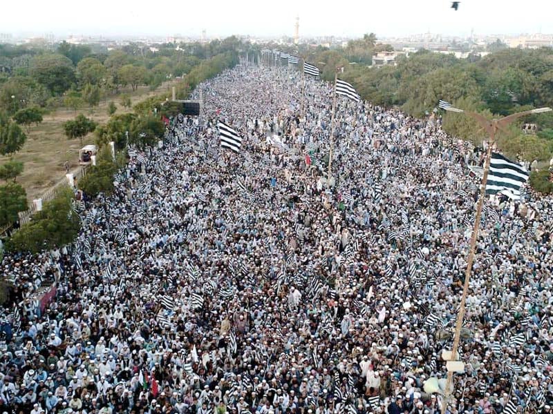 MASUD_MUFC's tweet photo. And this is how Juve fans celebrated in Pakistan the last time Juventus won a trophy. https://t.co/7qgQI12W1m