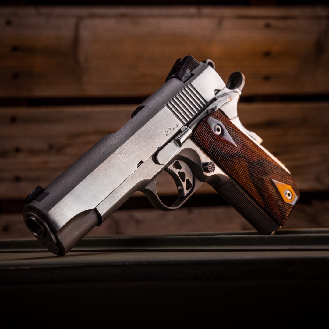 Dan Wesson Firearms tweet media