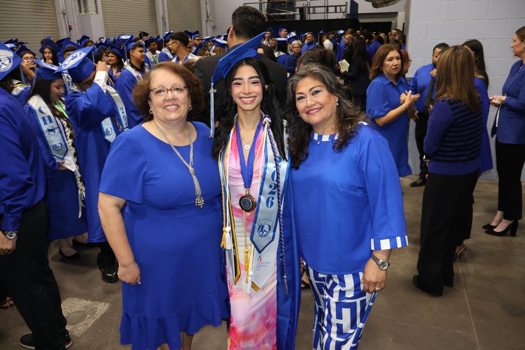 LaredoISD's tweet photo. Cigarroa High School Graduation Class of 2026 https://t.co/3OfjwJCLP0