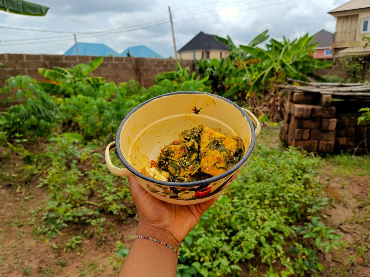 Agọziem-Art tweet media