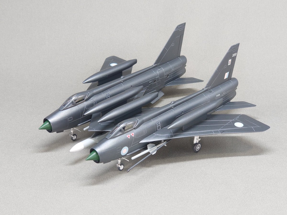 ITEM87177's tweet photo. 義によりて助太刀いたす。様子のおかしいJu87とフランス海軍のF-4とライトニングⅡとある意味F-1だ。 https://t.co/SNmmf1ZjU7