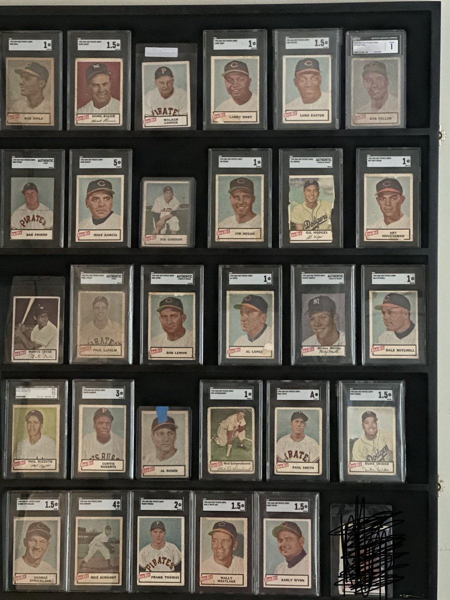 AnthonyArenella's tweet photo. @CardsStory 1954 Dan Dee complete set. Highly collectible and extremely rare 

$2750 shipped https://t.co/1q3l554cqi