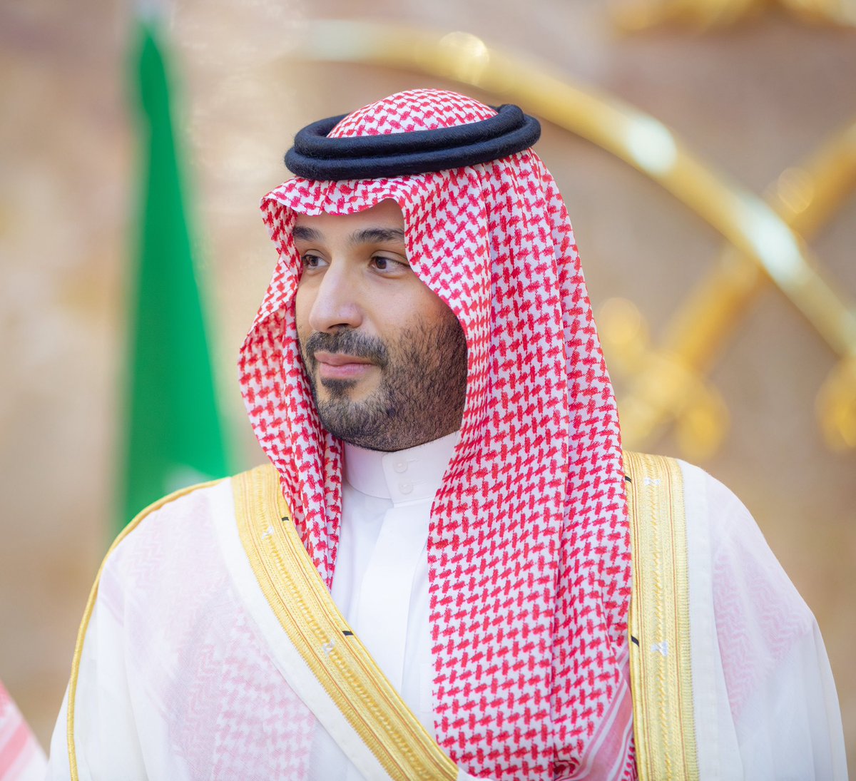 Alotaibi_2030_'s tweet photo. عيدك مبارك يابوسلمان 🇸🇦💚

#محمد_بن_سلمان‌ https://t.co/i8RdqWSdTN