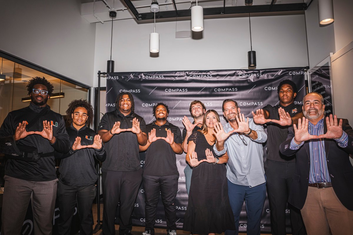 CanesFootball's tweet photo. Thank you again, Compass Real Estate, for a great experience! 🙌 https://t.co/D0vDVZREPi