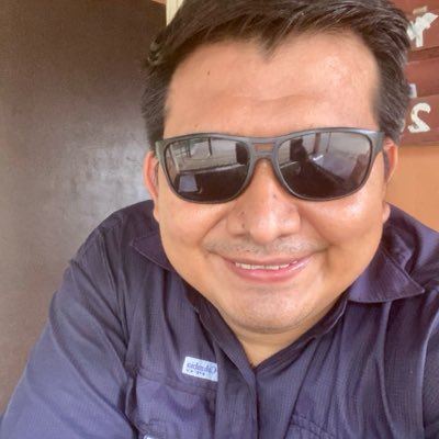 Flaviorivera503's tweet photo. #NuevaFotoDePerfil https://t.co/qEMRs5Y7V1