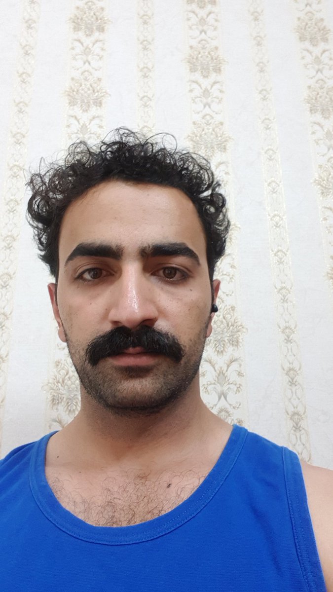 TAYGER1999's tweet photo. یه فر خسته https://t.co/u4HheVRJtc