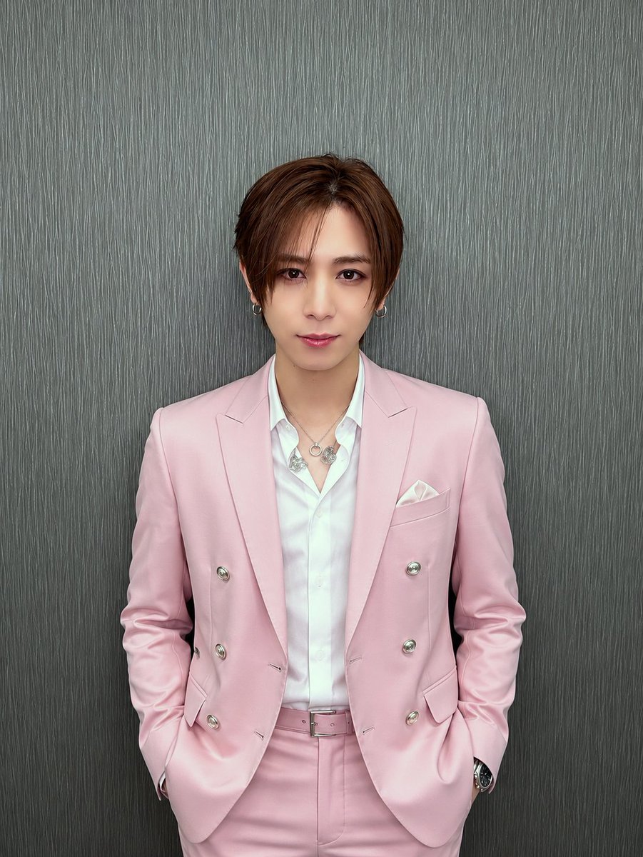 RyosukeFamilyJP's tweet photo. 皆ーおはよー‼️‼️

朝から元気出たぁ.ᐟ.ᐟ😍

#RyosukeYamada
#AreYouRedY
#山田涼介
#HeySɑyJUMP https://t.co/zggHc1XLZE