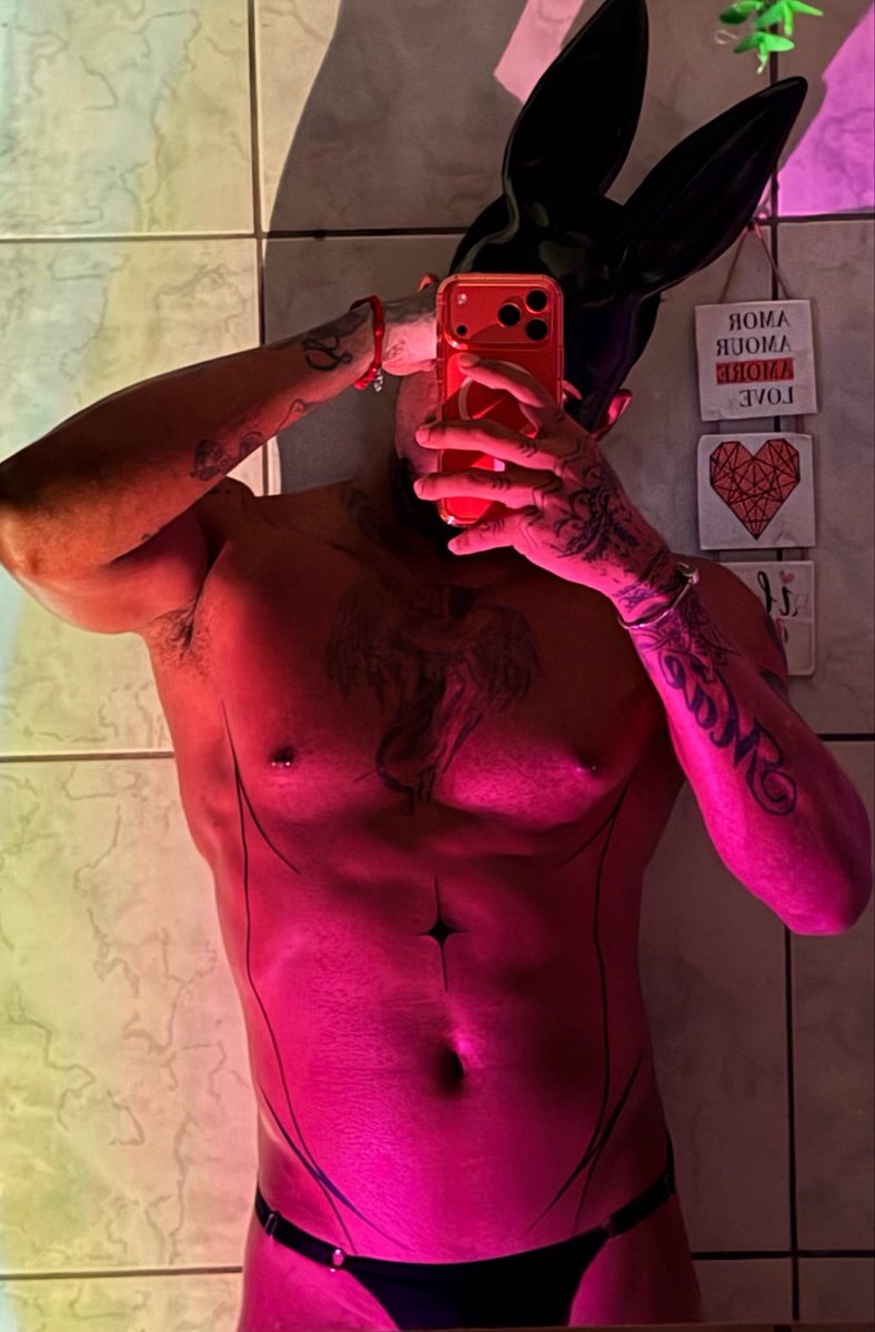 ffelexx's tweet photo. Apaixonado nessa tatoo mds 😮‍💨 https://t.co/T1qM5IDzSy