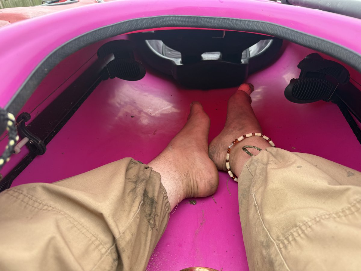 wilkolaak's tweet photo. Maiden voyage of my tandem kayak. #kayak #boat #outdoorlife #tandem https://t.co/rDzc9MlftG