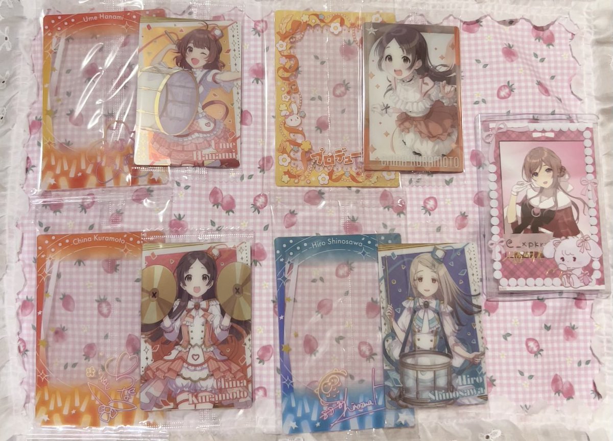 _xpkrn's tweet photo. @_ 交換 / 学マス 学園アイドルマスター
カード&amp;フレーム スティックウエハース

譲 ♡
マーチング：佑芽 千奈 広
　　　　初：千奈

求 ♡ 莉波各1ずつ ( 初優先 )

🎀 手渡し× / 郵送交換のみ https://t.co/2RlieVFbRd