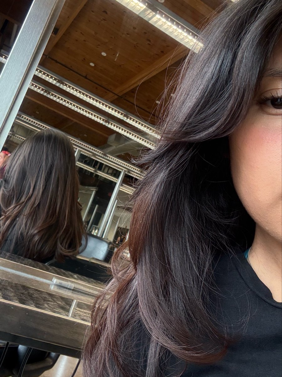 faviidrainss's tweet photo. Got a haircut. I loveeee 🎀 https://t.co/Kivu7Fh2eb