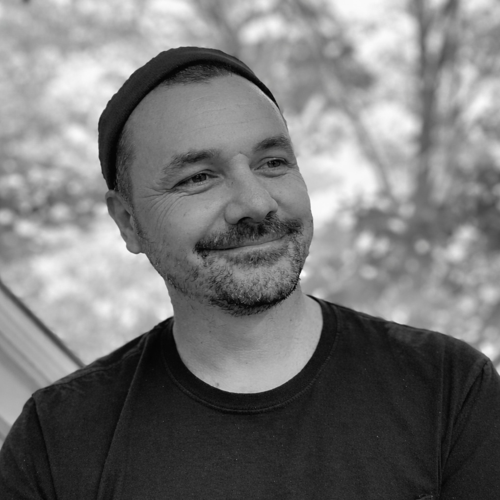 cineworks's tweet photo. Cineworks is proud to present a free screening of 𝘌𝘴𝘤𝘦𝘯𝘢 47 (2020, 72 minutes), a feature film by Guatemalan filmmaker Paul Haase––a film that may show that while Cinema is magic. Making a film is another story.

Details https://t.co/6KJOLAIOy2 https://t.co/Sin6gKXHYE