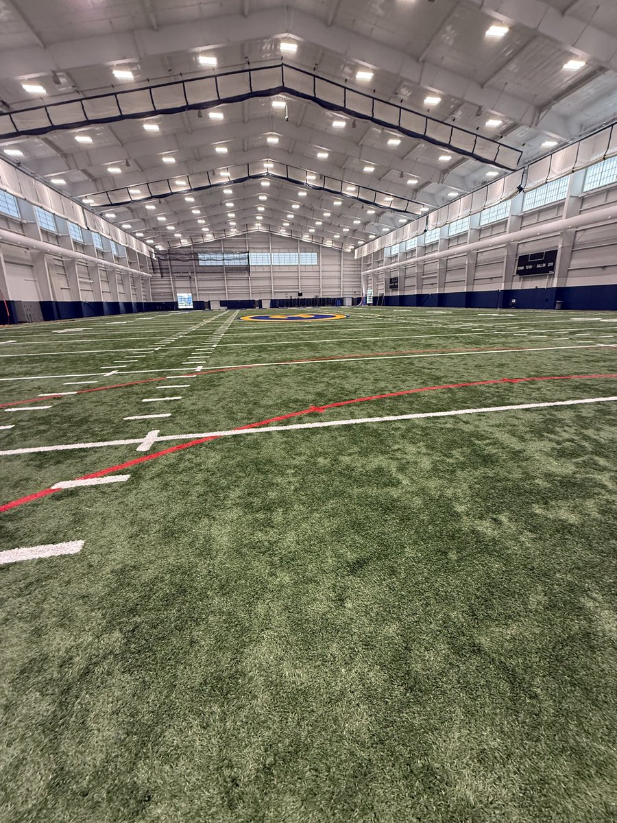 JaceF_66's tweet photo. Thank you coach @CoachDeavPuck @CoachMcHugh62. for the junior day visit to UW-Eau claire. Can’t wait to learn more about it!!! https://t.co/qdJMkV3AaS