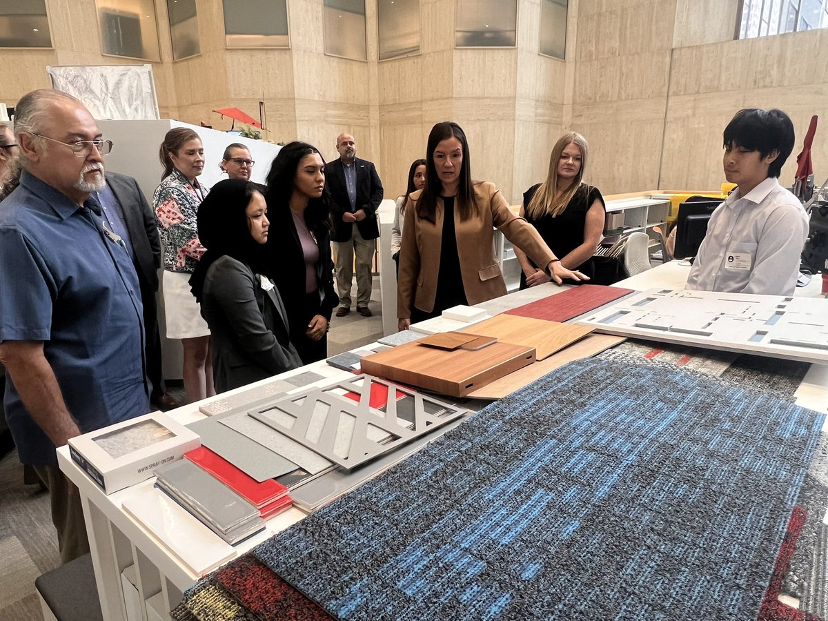LamarCISDCTE's tweet photo. 🔨👏 Our award-winning Carpentry students had the opportunity to network with AEC professionals from Bartlett Cocke and Stantec, tour the firm, and present their project. Thank you for investing in our students’ futures! #CTE #SkilledTrades https://t.co/kI4hihGjtR