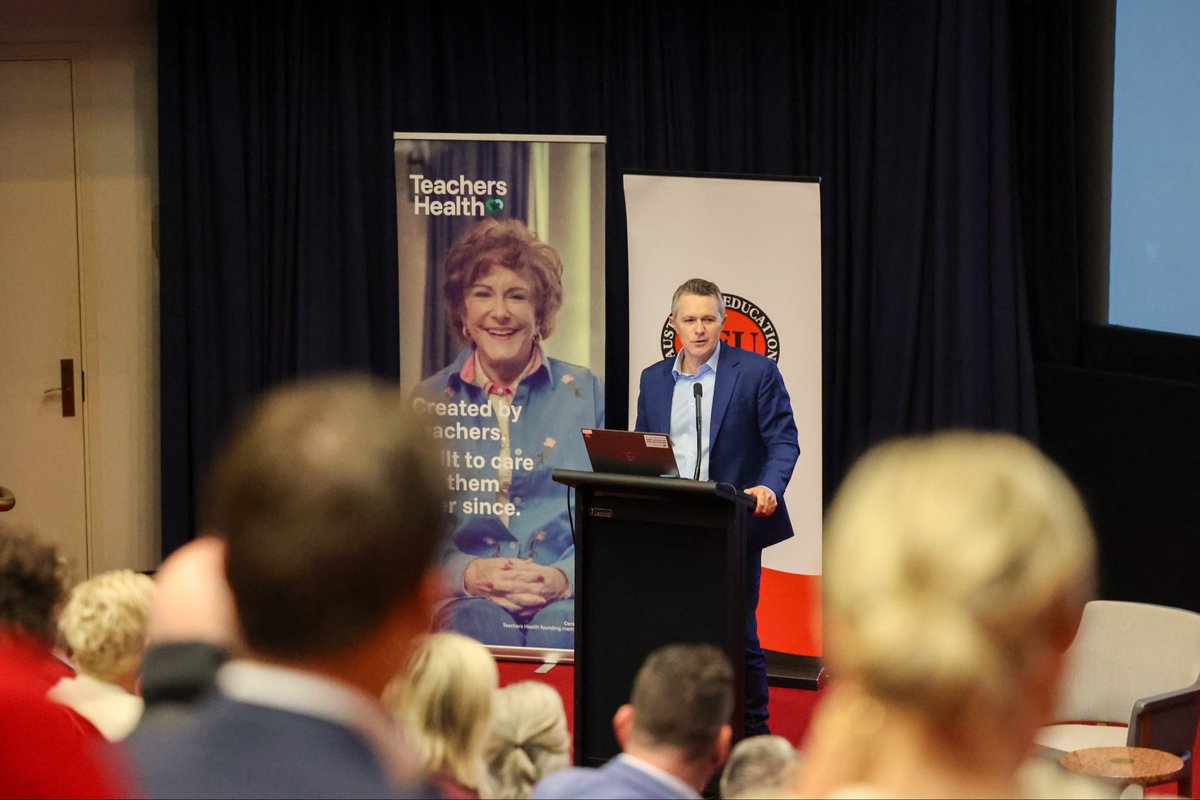 JasonClareMP's tweet photo. Today, on Public Education Day I joined the Prime Minister and the AEU to launch the Class Acts documentary.   

I thought it was bloody brilliant.   

It’s about Australians educated in public schools who have done amazing things.   

People like Human Rights lawyer Jennifer Robinson and teacher and community leader Yalmay Yunupiŋu.  

It’s also about the teachers who taught them what is possible.   

You can watch some of the amazing stories at https://t.co/FxHAANtn2Z