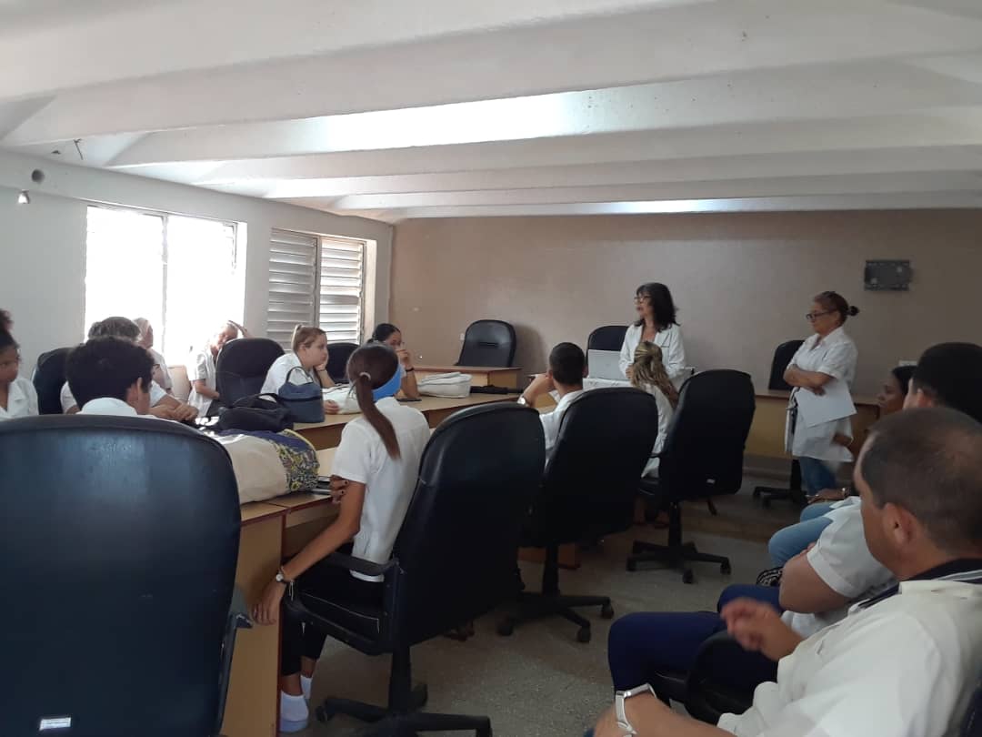 DmsTdadDocencia's tweet photo. Acto de constitución de los tribunales estatales para la carrera de Medicina y SIS en sede universitaria Trinidad @CaracuseyVdam @ClinicaDocente @docencia_salud https://t.co/Gm8QuPDvwR