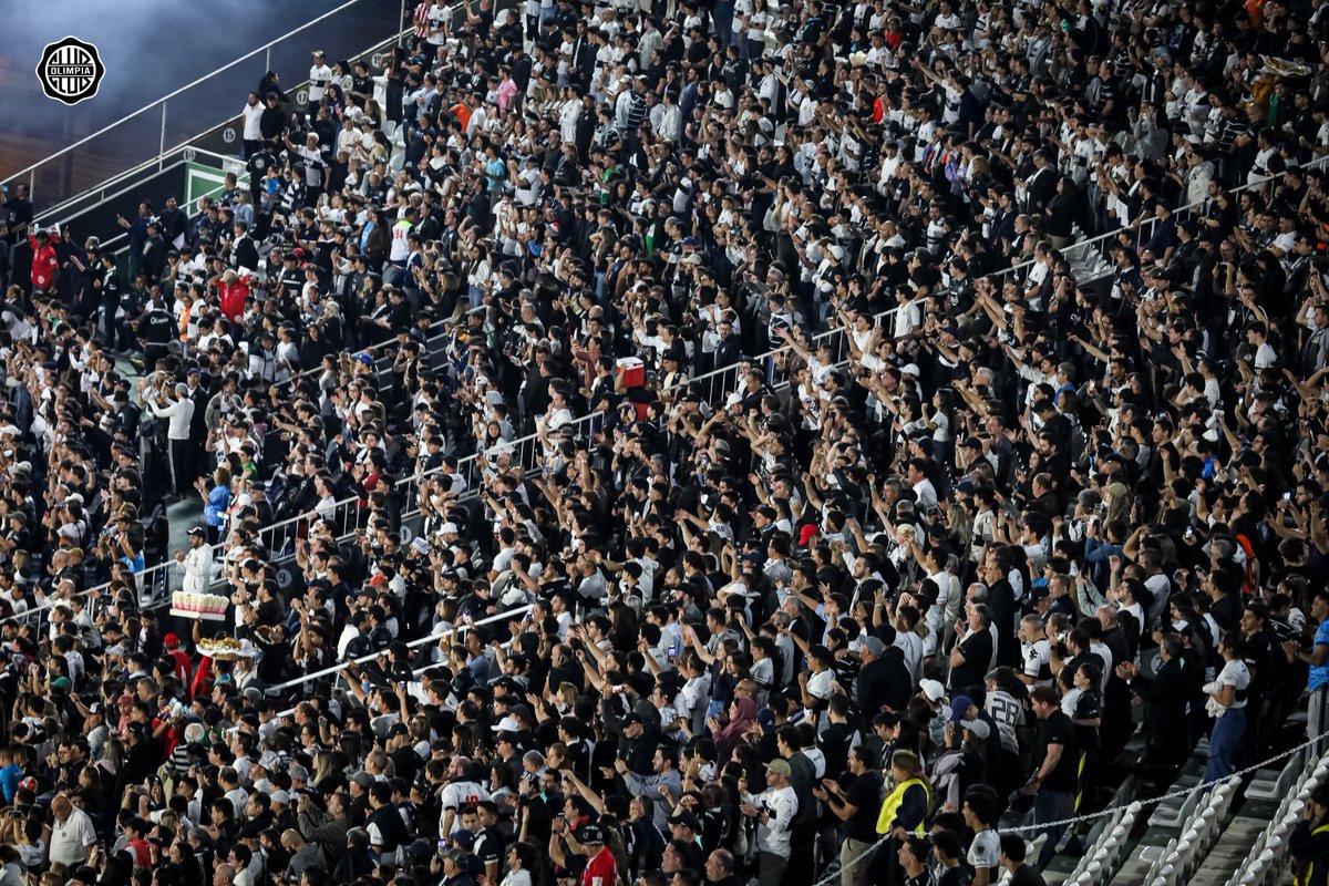 Club Olimpia tweet media