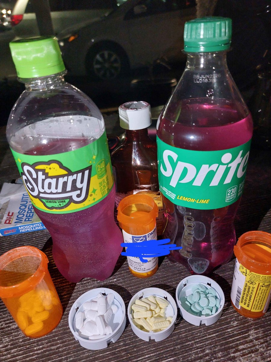 sumikaelly's tweet photo. Sip sesh 🔥

scoring everyday 

Join the scoring team all prescriptions available 

🛒 https://t.co/3Vmyzltmne

#drugtwt https://t.co/H1Axnf7H11
