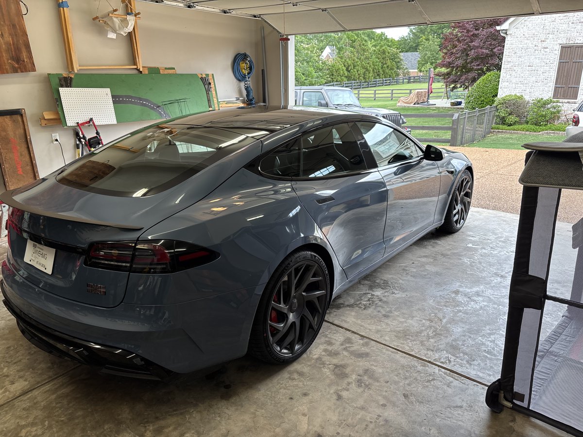 stealth2101's tweet photo. I love it. This might be the best car I've ever owned. https://t.co/hGC7mLURQ5