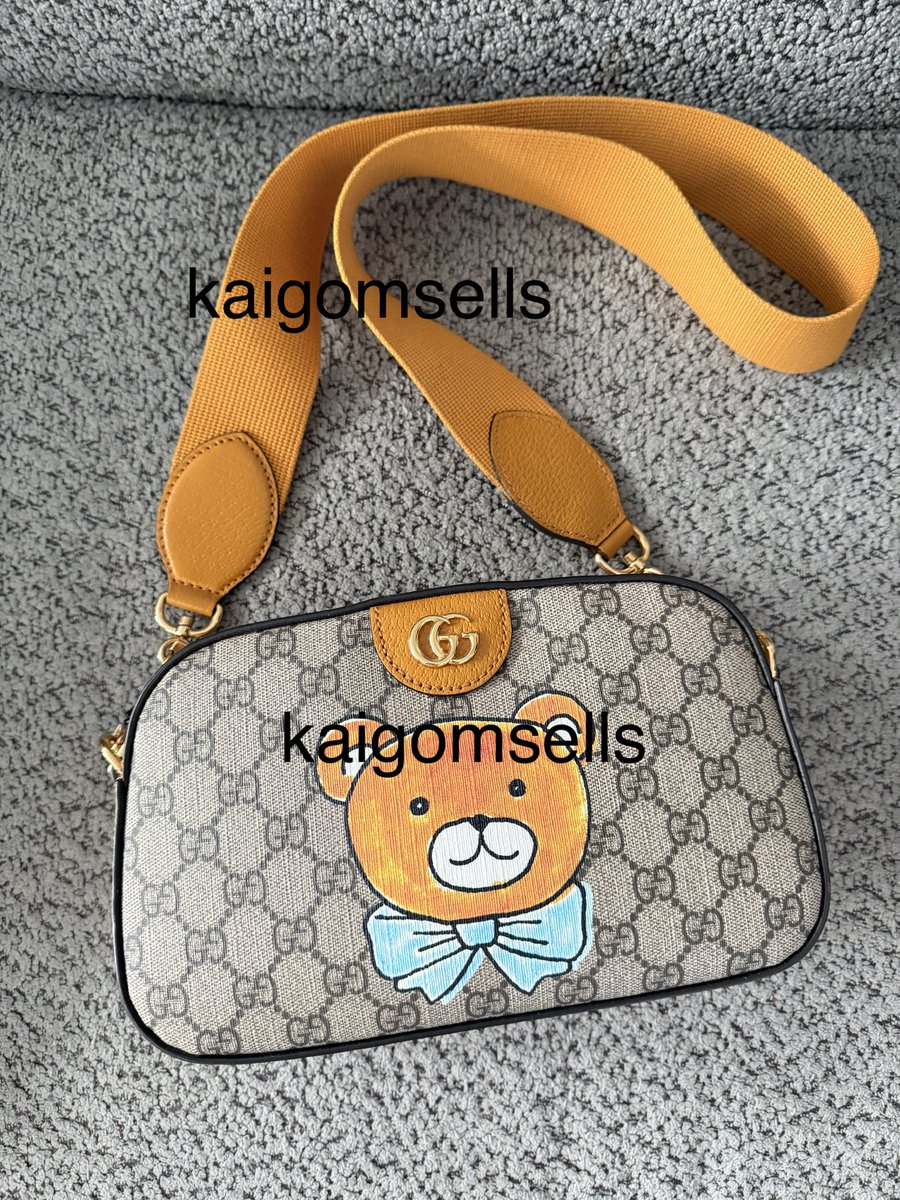 kaigomsells's tweet photo. WTS LFB EXO KAI GUCCI PH

Gucci x Kai Capsule Collection

KAI x Gucci GG Supreme Cross body bag

☆ Limited Edition, bought in KR
☆ strap, box, dust bag, controllo cards, care booklet etc
☆ LBC/SDD/Meet up (manila) 
☆ DM for price! 

t. kai gucci exo jongin https://t.co/JIgREjGpBF