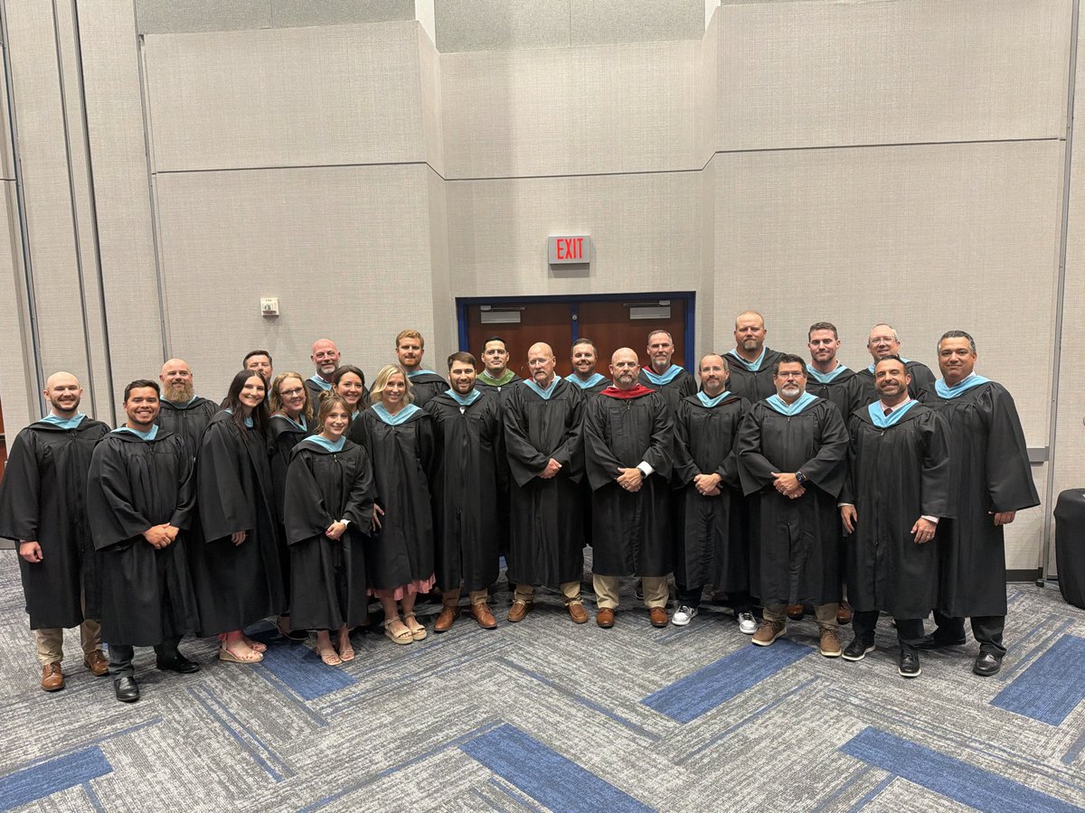 CW_Athletics's tweet photo. Our coaches showed up for our Wildcats! 👩🏻‍🎓 #Classof2026 https://t.co/x3M2Zs3TKS